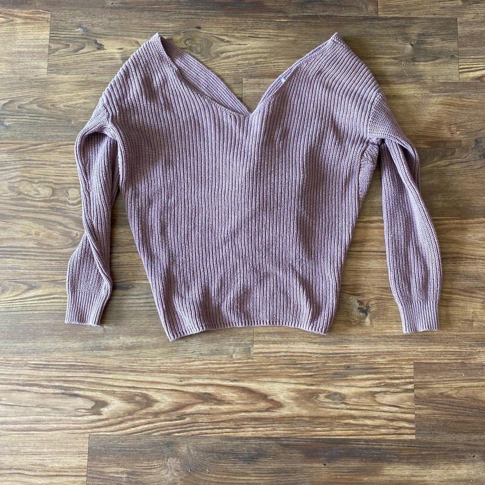 Mauve sweater with twisted open back detail